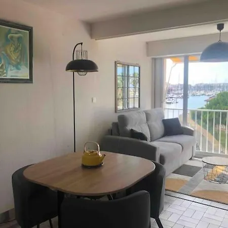Agde : Appartement Vue Sur Le Port Exterior photo