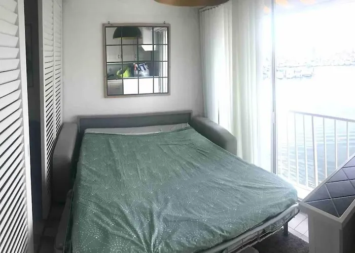 Agde : Appartement Vue Sur Le Port
